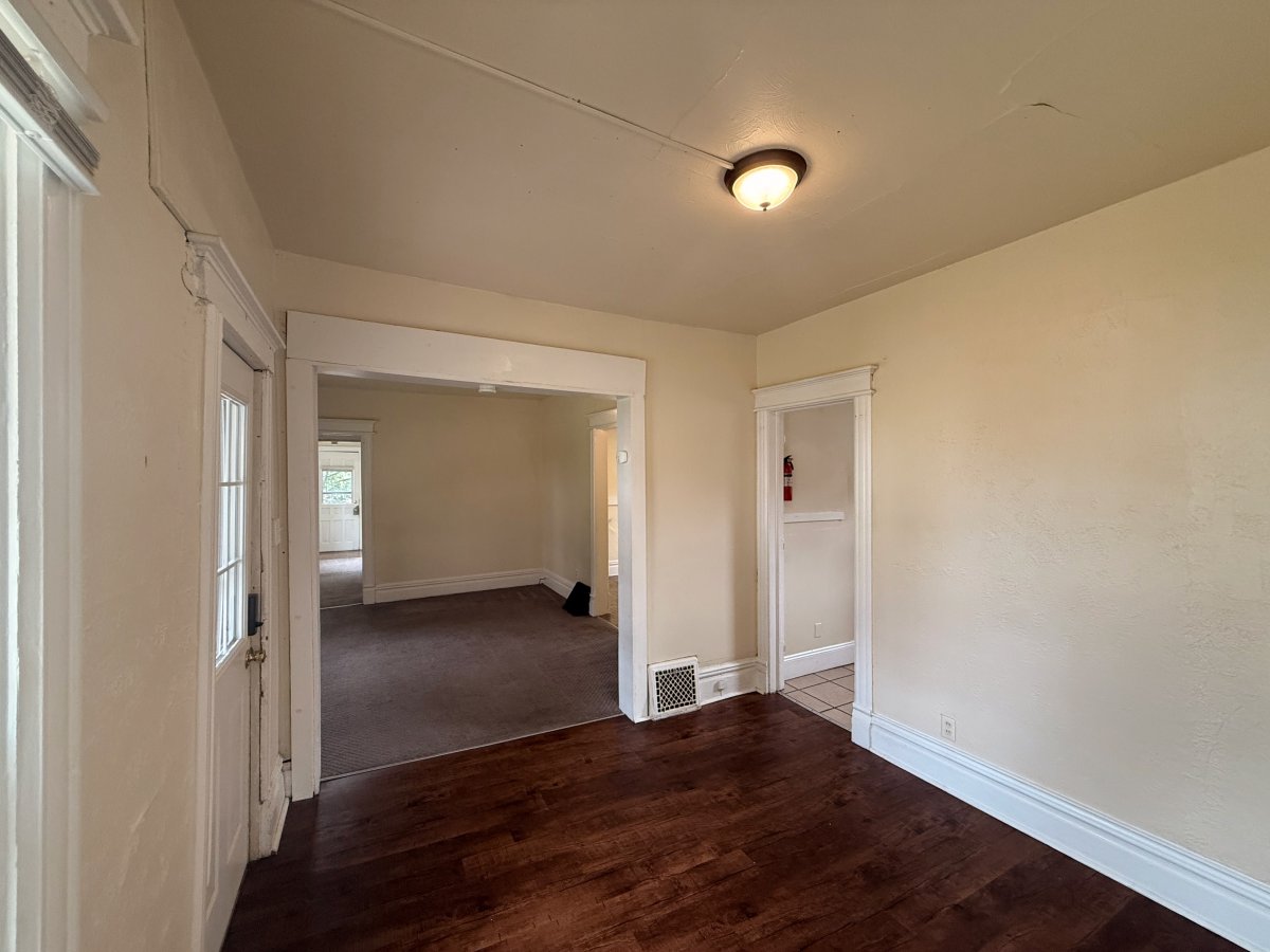 Exterior/Interior Photo