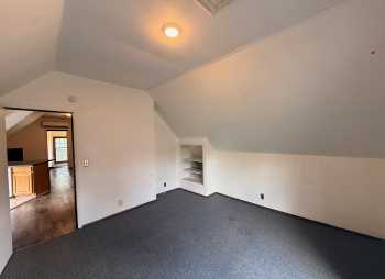 Interior Photo 7